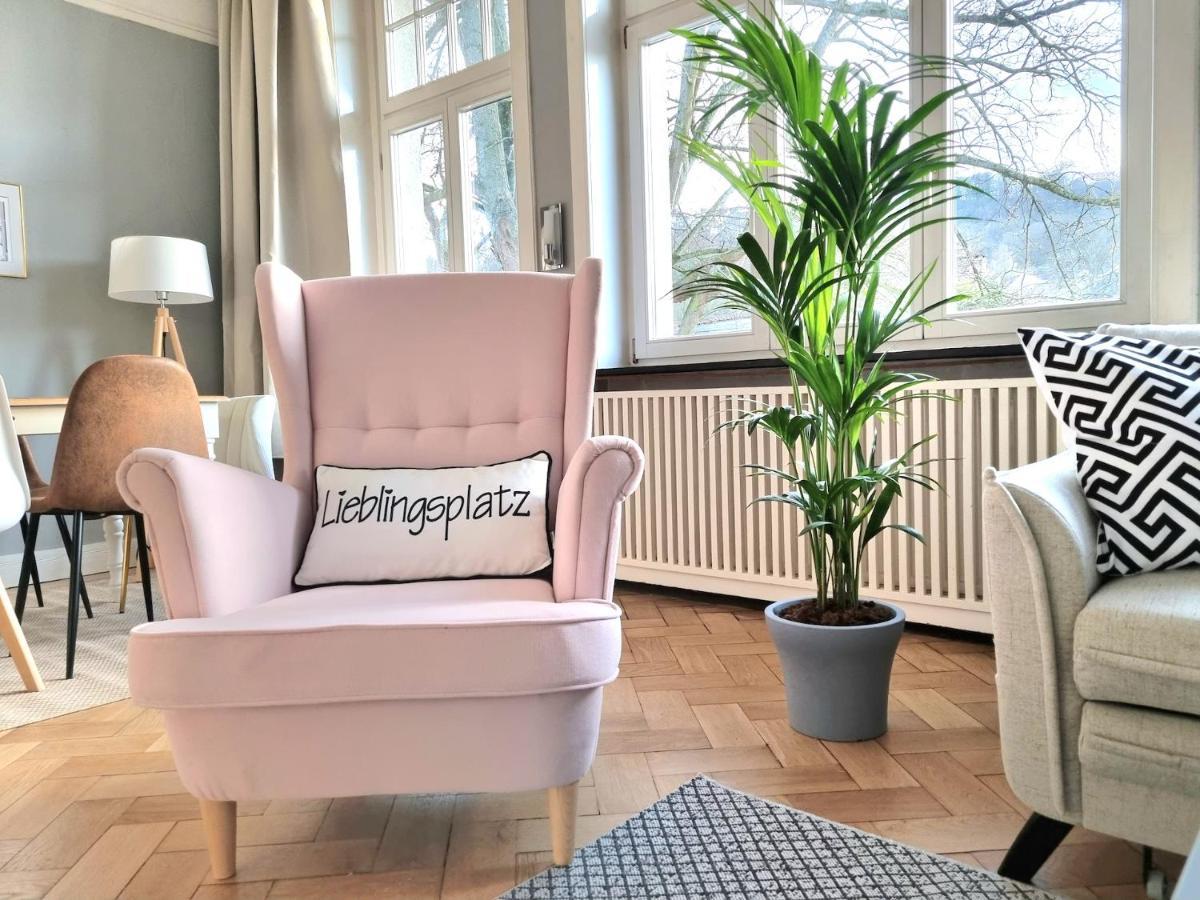 Charysma - Jugendstil Trifft Moderne, Schlafzimmer Mit Smart-Tv, Tischfussball, Darts, Parkplatz Hamelín Exterior foto